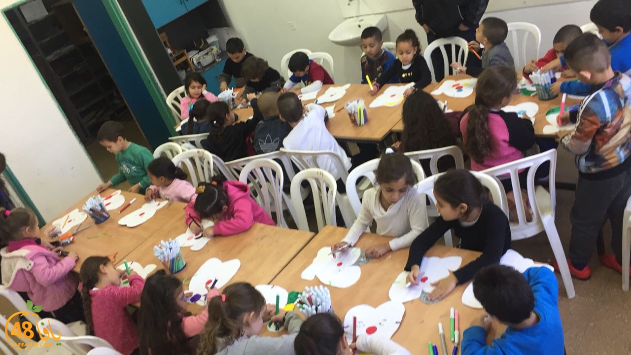 eating jamhriy yaffa (6).jpg